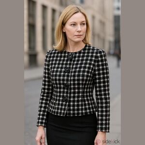 Classic Black and White Checkered Women's Blazer Vintage 3 button closure size 6